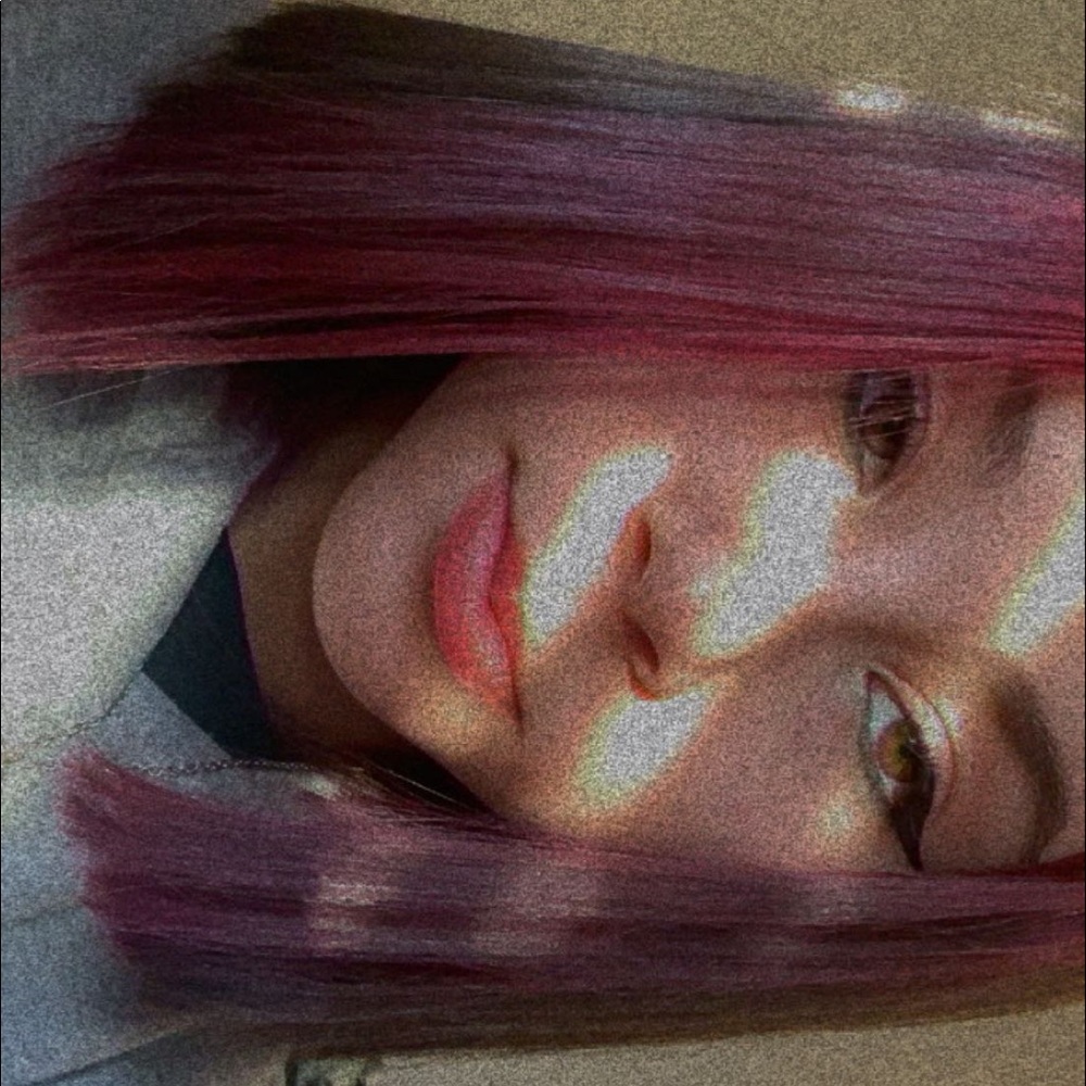 Meet your Posher, Kacie